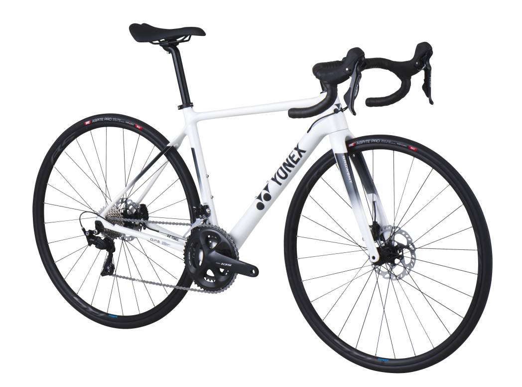 カーボネックスの軽さ・高い推進力を踏襲しながら、快適性を追求した